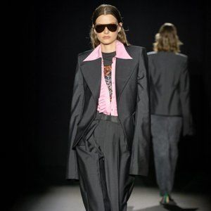 Zadig & Voltaire Suit Runway Spring 2020 (Blazer size 38 EUR, pants size 40)